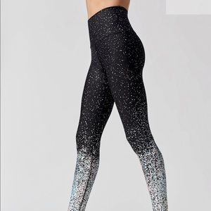 NWOT Beyond Yoga Ombré High Waisted Leggings